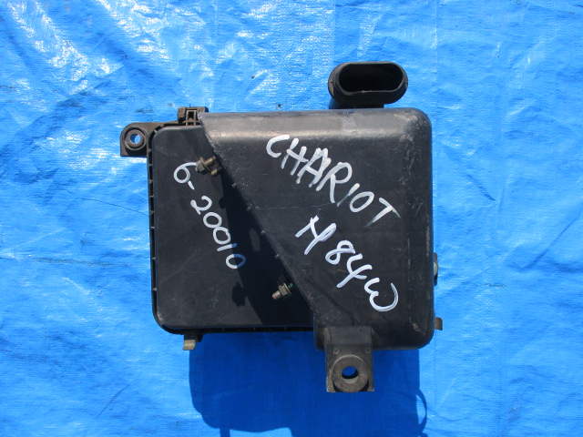 Used Mitsubishi Chariot AIR CLEANER HOUSING
